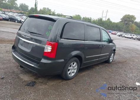 2012 Chrysler Town & Country Touring z USA, uszkodzony, nr VIN 2C4RC1BG6CR286526